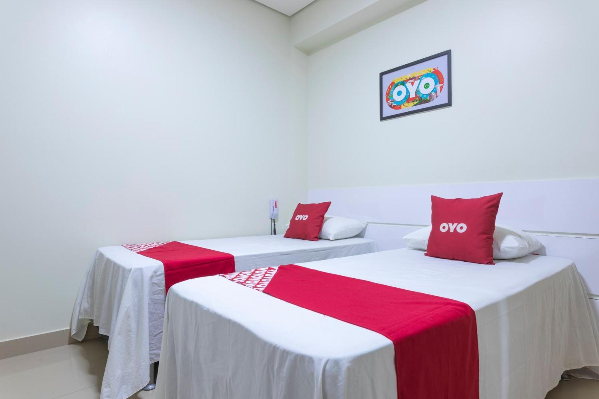 Oyo Tropical Confort Hotel, Brasilia Sao Sebastiao  エクステリア 写真