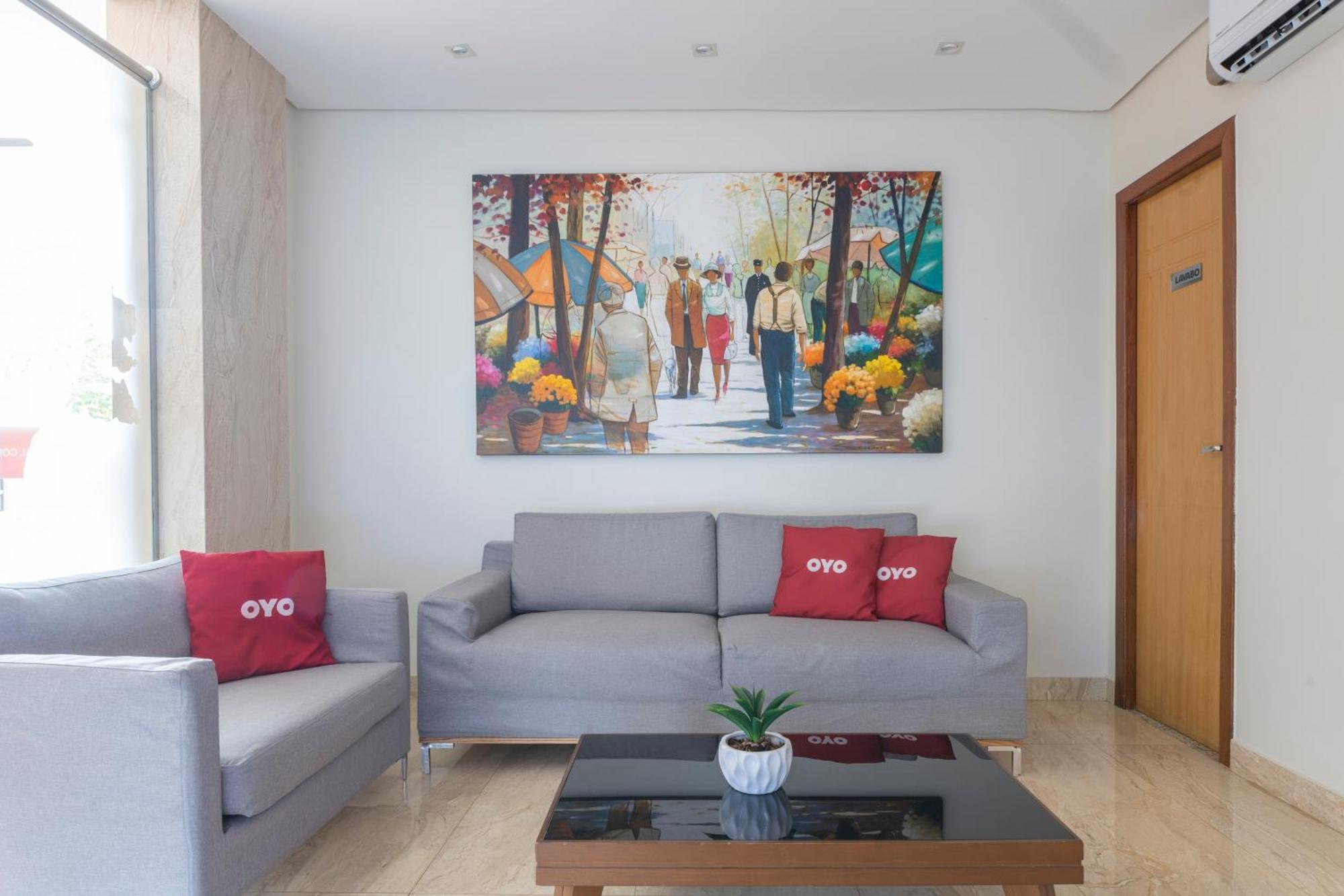 Oyo Tropical Confort Hotel, Brasilia Sao Sebastiao  エクステリア 写真
